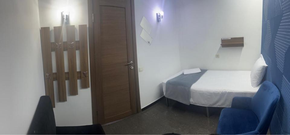 Enigma Hostel Єреван Екстер'єр фото