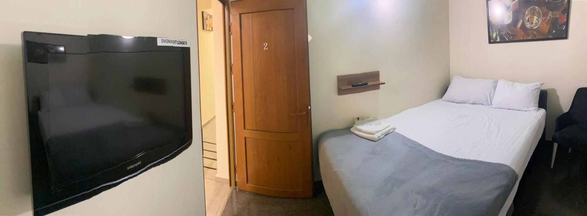 Enigma Hostel Єреван Екстер'єр фото