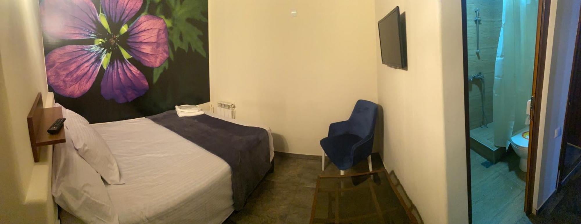 Enigma Hostel Єреван Екстер'єр фото